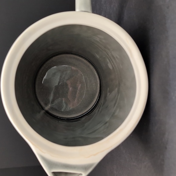 10 Strawberry Street Gray Textured Leaf Pattern Stoneware Teapot. - Picture 10 of 11